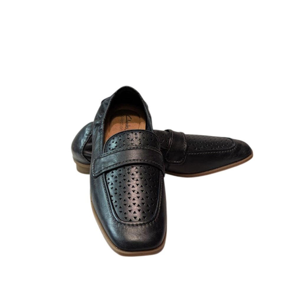 Clarks Lyrical Way Womens Black Leather Slip On Loafers Size 10M New without Box